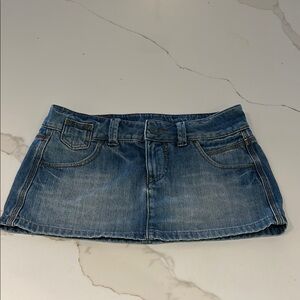 United Colors Of Benetton low-rise Denim Mini Skirt